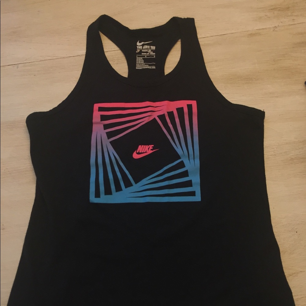 Girls Nike tank
